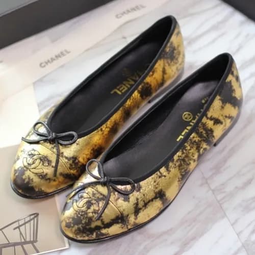 Chanel 2018 Ladies Classic CC Logo Ribbon Ballet F… - 1