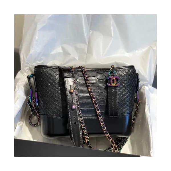 Chanel 2019 Gabrielle Hobo Leather Shoulder Bag ,2… - 1