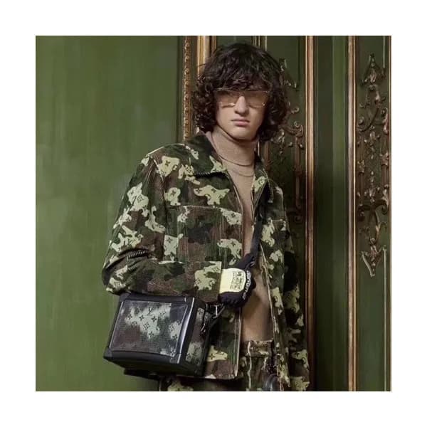 Louis Vuitton 2020 Soft Trunk Shoulder Bag,25cm - … - 1