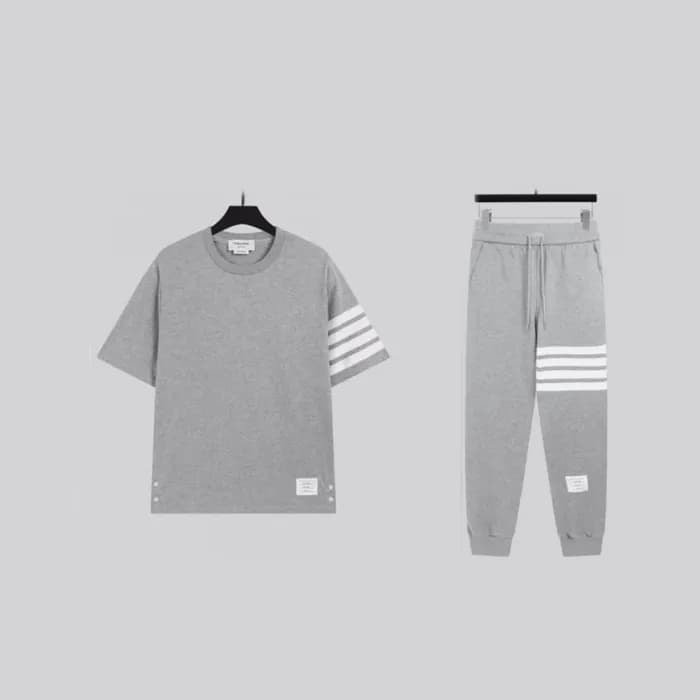Thom browne Mens Sweat Clothes - 톰브라운 남성 트레이닝복 - T… - 1