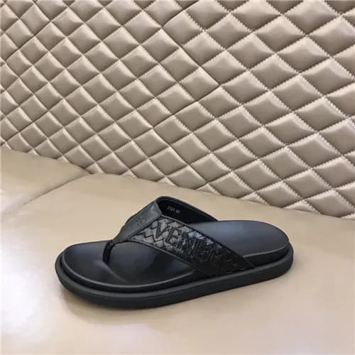 Bottega Veneta 2021 Men's Leather Slipper,BVS0… - 1