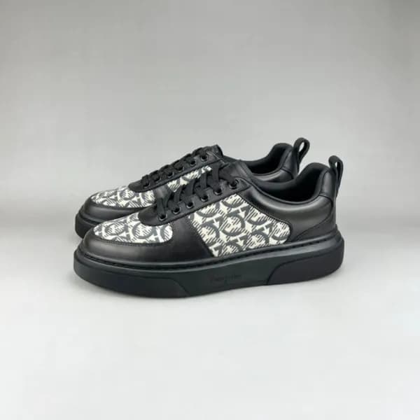 페라가모 남성 블랙 스니커즈 - Ferragamo Mens Black Sneakers - … - 1