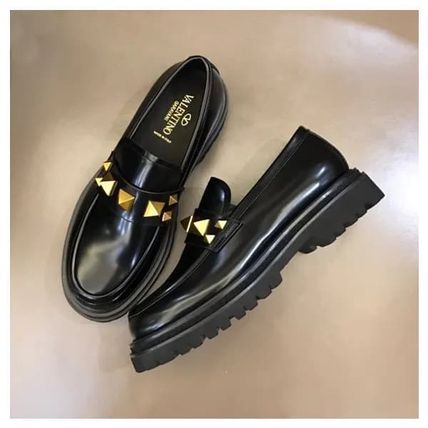 발렌티노 남성 블랙 로퍼 - Valentino Mens Black Loafer - val3… - 1