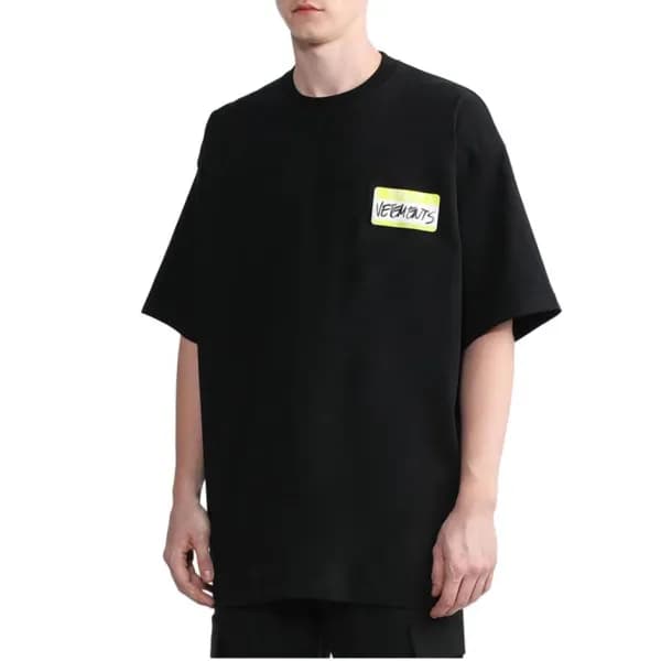 베트멍 남/녀 트렌디 블랙 반팔티 - Vetements Unisex Black Tshirt… - 1