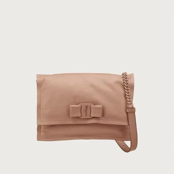 페라가모 여성 바라 체인 숄더백 - Ferragamo Womens Bara Chain Ba… - 1