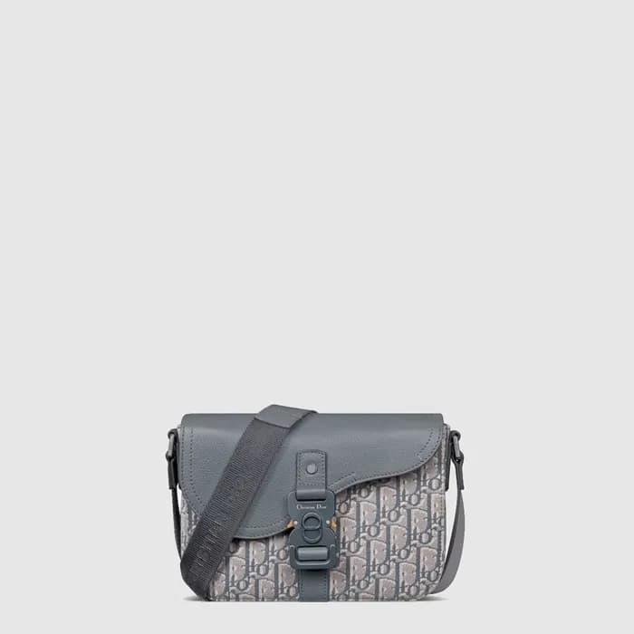 디올 남성 새들 스몰 플랩 스트랩 백 - Dior Mens Saddle Small Flap… - 1