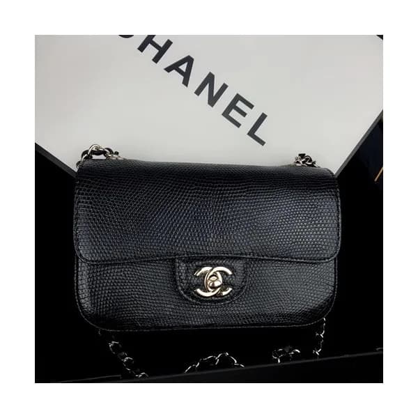 Chanel 2019 Lizard Leather Chain Shoulder Bag - 샤넬… - 1