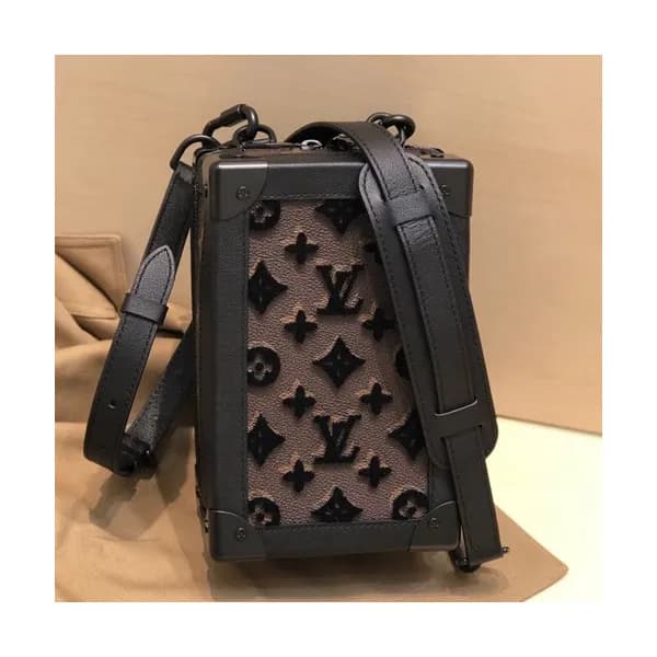 Louis Vuitton 2019 Soft Trunk Shoulder Bag,14cm - … - 1