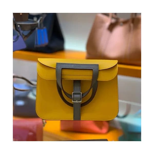 Hermes 2020 Halzan Leather Tote Shoulder Bag ,22cm… - 1