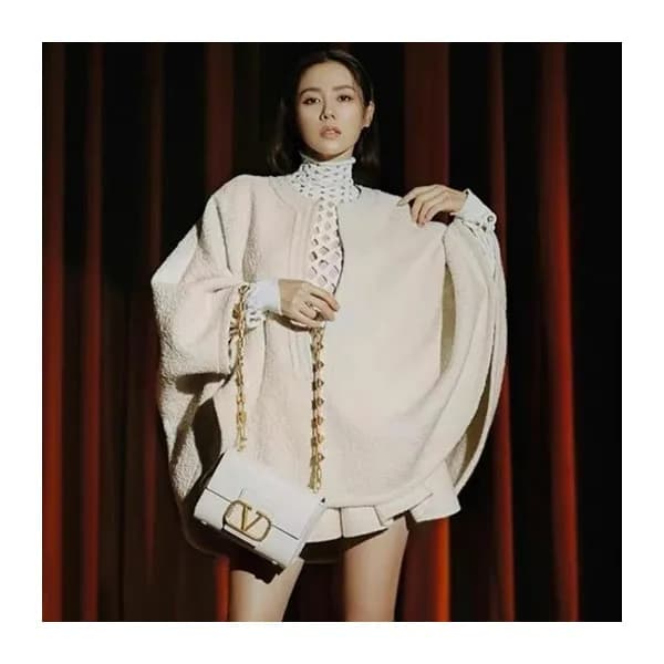 발렌티노 여성 화이트 숄더백 - Valentino Womens White Shoulder … - 1