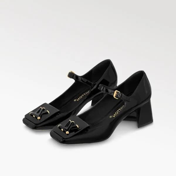 루이비통 여성 블랙 샌들 - Louis vuitton Womens Black Sandals… - 1