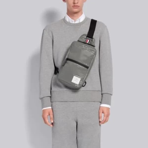 톰브라운 남성 라운드 맨투맨 - Thom Browne Mens Round Tshirts -… - 1