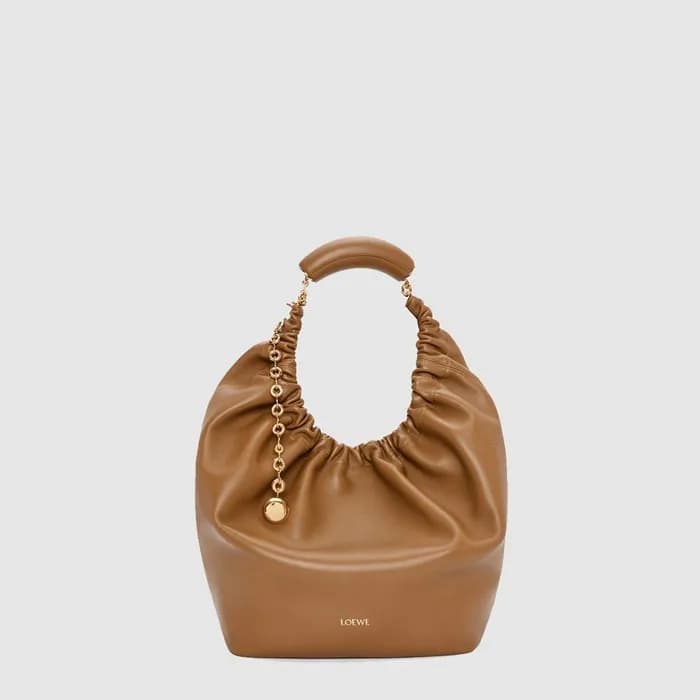 로에베 여성 미디엄 스퀴즈 백 - Loewe Womens Medium Squeeze Bag… - 1