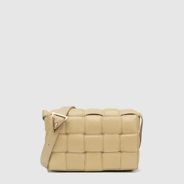 보테가 베네타 남/녀 패디드 카세트 - Bottega veneta Unisex Padded… - 1