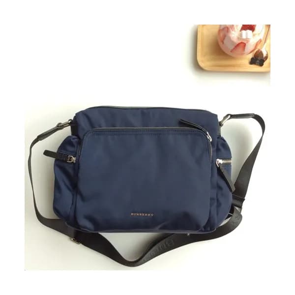 Burberry 2019 Nylon Shoulder Bag, 35.5cm - 버버리 201… - 1