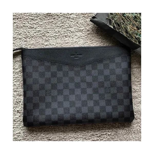 Louis Vuitton Daily Pouch MonogramClutch Bag,29.5c… - 1