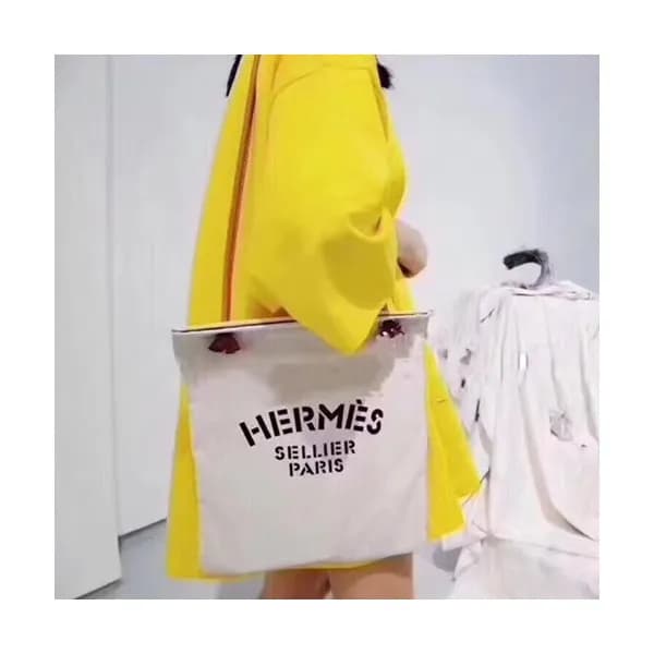 Hermes Canvas Shoulder Shopper Bag - 에르메스 캔버스 여성용… - 1