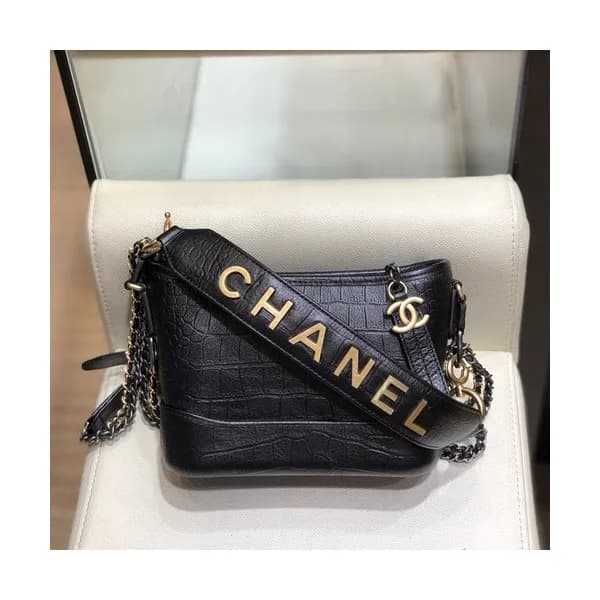 Chanel 2018 Gabrielle Hobo Leather Shoulder Bag ,2… - 1