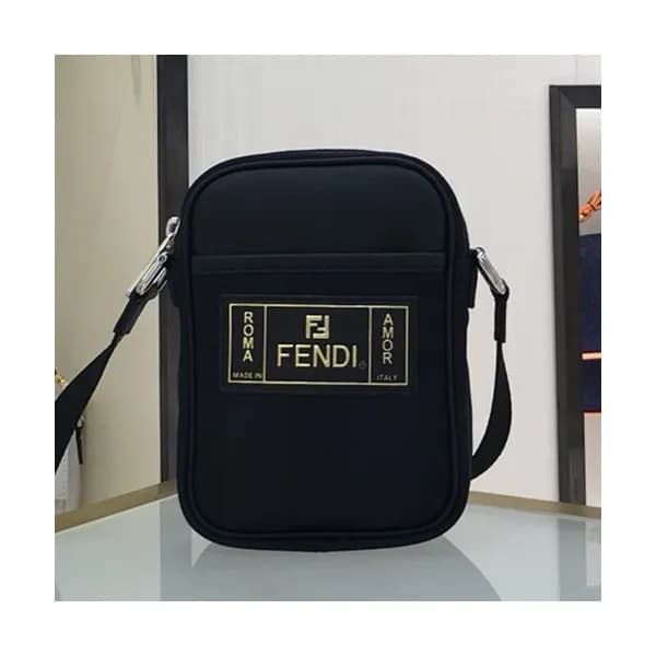 Fendi 2019 Canvas & Leather Shoulder Bag, 19cm - 펜… - 1