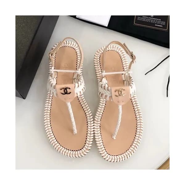 Chanel 2019 Ladies Leather Sandal - 샤넬 2019 여성용 레더… - 1