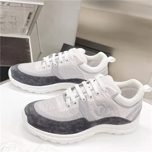 [올봄/여름 잇템]Chanel 2021 Women's Leather Sneakers… - 1