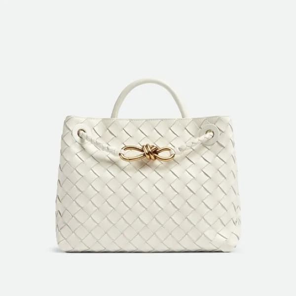 보테가베네타 여성 화이트 토트백 - Bottega Veneta Womens White To… - 1
