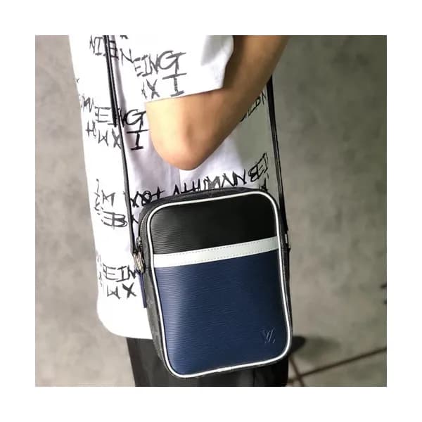 Louis Vuitton Epi Danube Shoulder Bag,22cm - 루이비통 … - 1