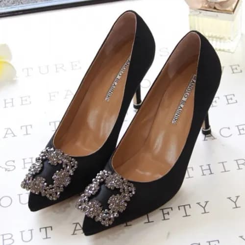 Monolo Blahnik 2019 Ladies Hangisi Satin Jewel Pum… - 1