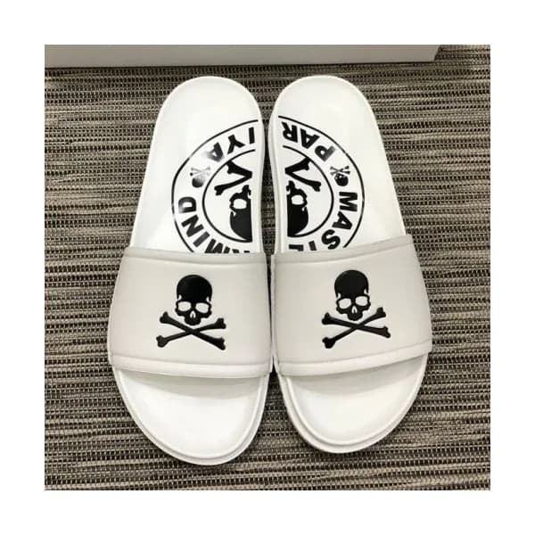 Mastermind 2019 Mens Skull Logo Leather Slipper - … - 1