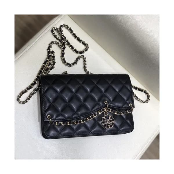 Chanel 2019 WOC Chain Cross Bag,19CM - 샤넬 2019 WOC… - 1