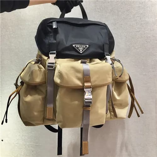 [프라다]Prada 2021 Men's Nylon Backpack,37cm,2VZ0… - 1
