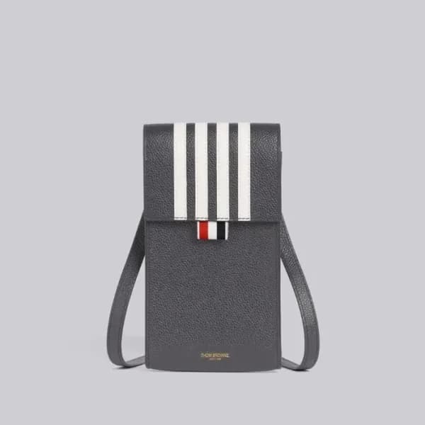 톰브라운 남성 페블 폰 홀더백 - Thom Browne Mens Pebble Phone H… - 1