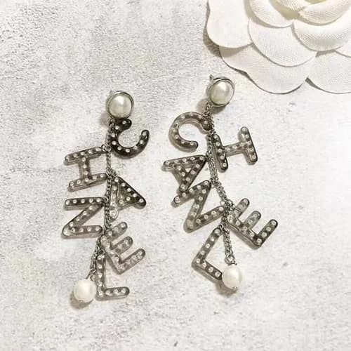 CHANEL White Gold Earring - 샤넬 여성용 18k도금 화이트 골드… - 1