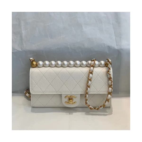 Chanel 2019 Leather Chain Shoulder Cross Bag,19CM … - 1