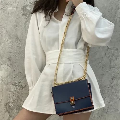 [펜디] Fendi 2020 Women's Leather Shoulder Bag, … - 1