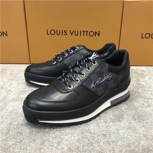 Louis Vuitton 2020 Men's Leather Sneakers - 루이… - 1
