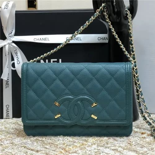 Chanel 2021 Women's Leather Chain Shoulder Bag… - 1