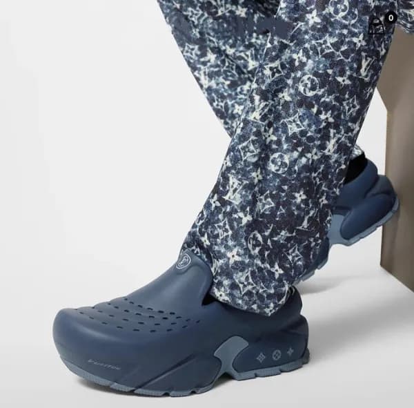 루이비통 남성 네이비 슬리퍼 - Louis vuitton Mens Navy Slippers… - 1