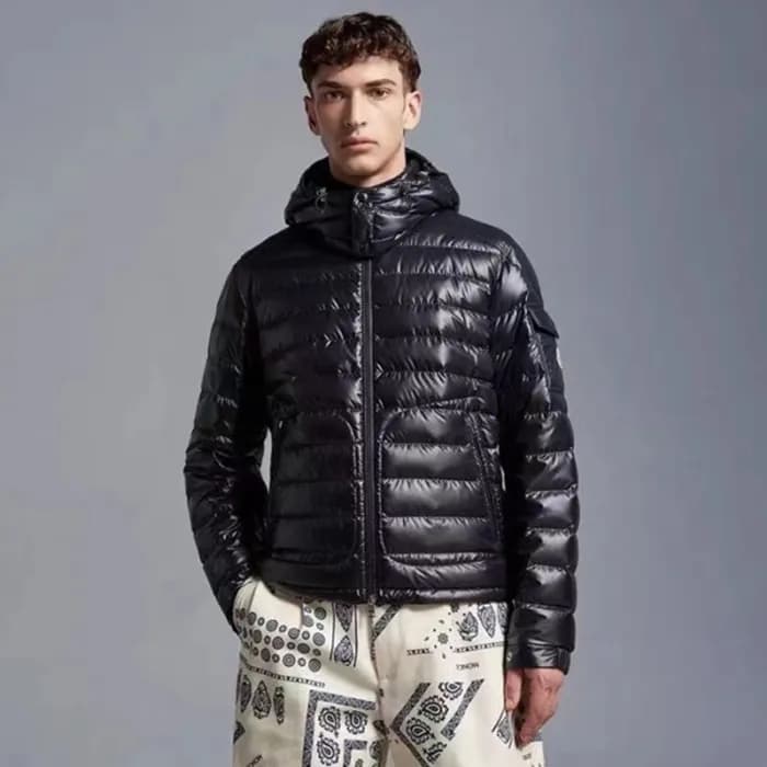몽클레어 남성 덕다운 블랙 패딩 - Moncler Mens Black Padding - m… - 1
