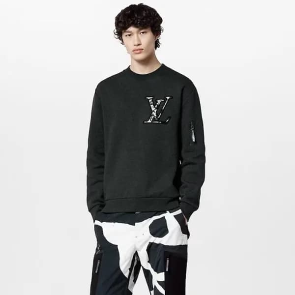 루이비통 남성 라운드 맨투맨 - Louis vuitton Mens Round Tshirts… - 1