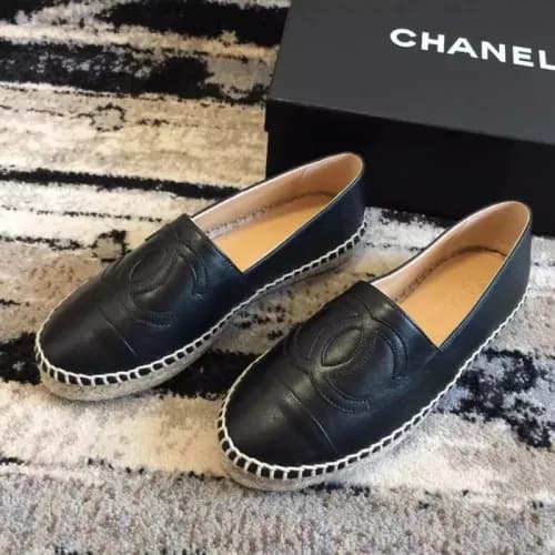 Chanel 2018 Ladies Classic CC Logo Plat Shoes - 샤넬… - 1