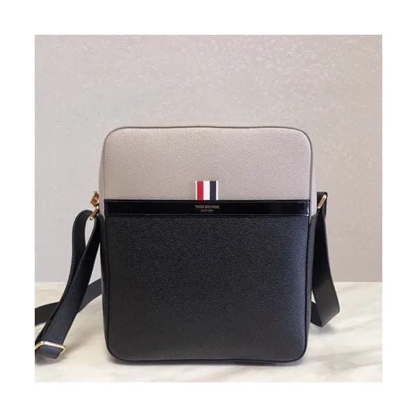 Thom Browne Tricolor Camera Shoulder Bag ,24cm - 톰… - 1