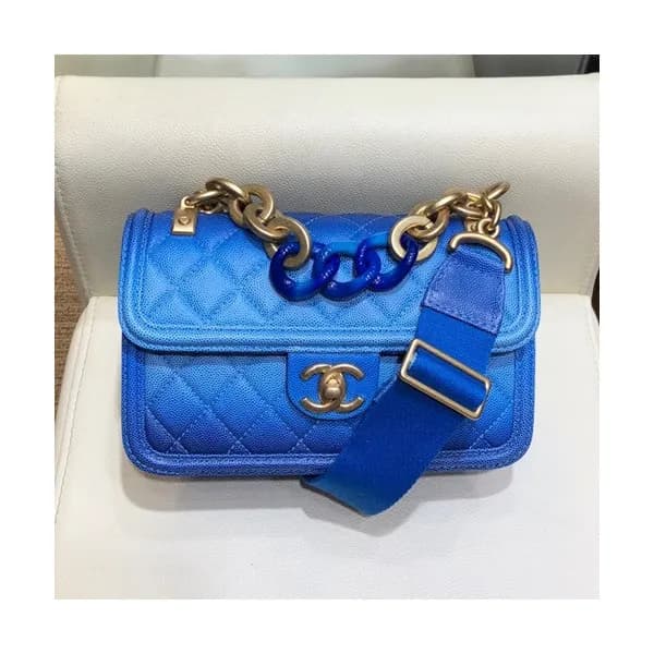 Chanel 2019 Woman Leather Small Tote Shoulder Bag … - 1