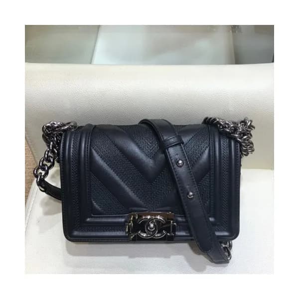 Chanel 2019 Leboy Leather Chain Shoulder Bag ,20cm… - 1