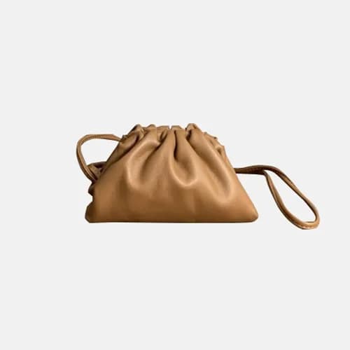 Bottega Veneta 2019 Charm In Butter Leather Coin P… - 1
