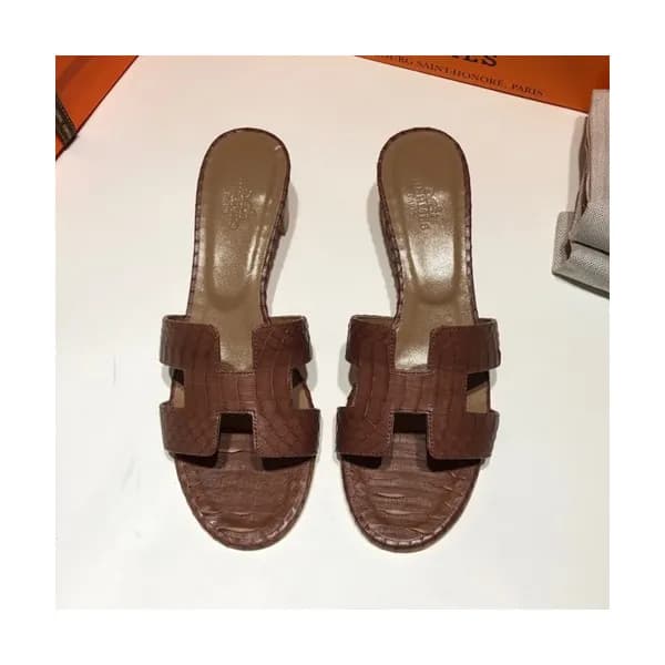 Hermes 2019 Ladies Oasis Leather Middle Heel Slipp… - 1