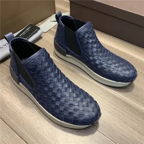 Bottega Veneta 2020 Men's Leather Sneakers - 보… - 1