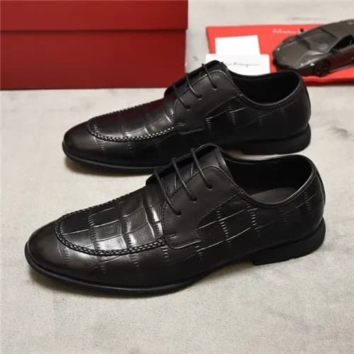Salvatore Ferragamo 2020 Men's Leather Oxford … - 1