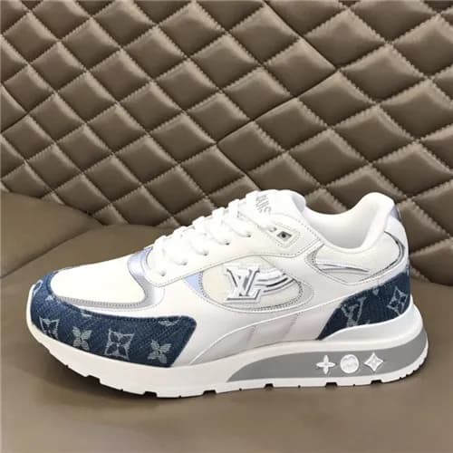 Louis Vuitton 2021 Men's Run Away Sneakers - 루… - 1