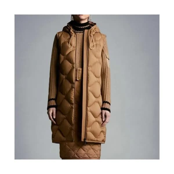 Moncler Womens Patch Logo Modern Duck Down Paddin… - 1